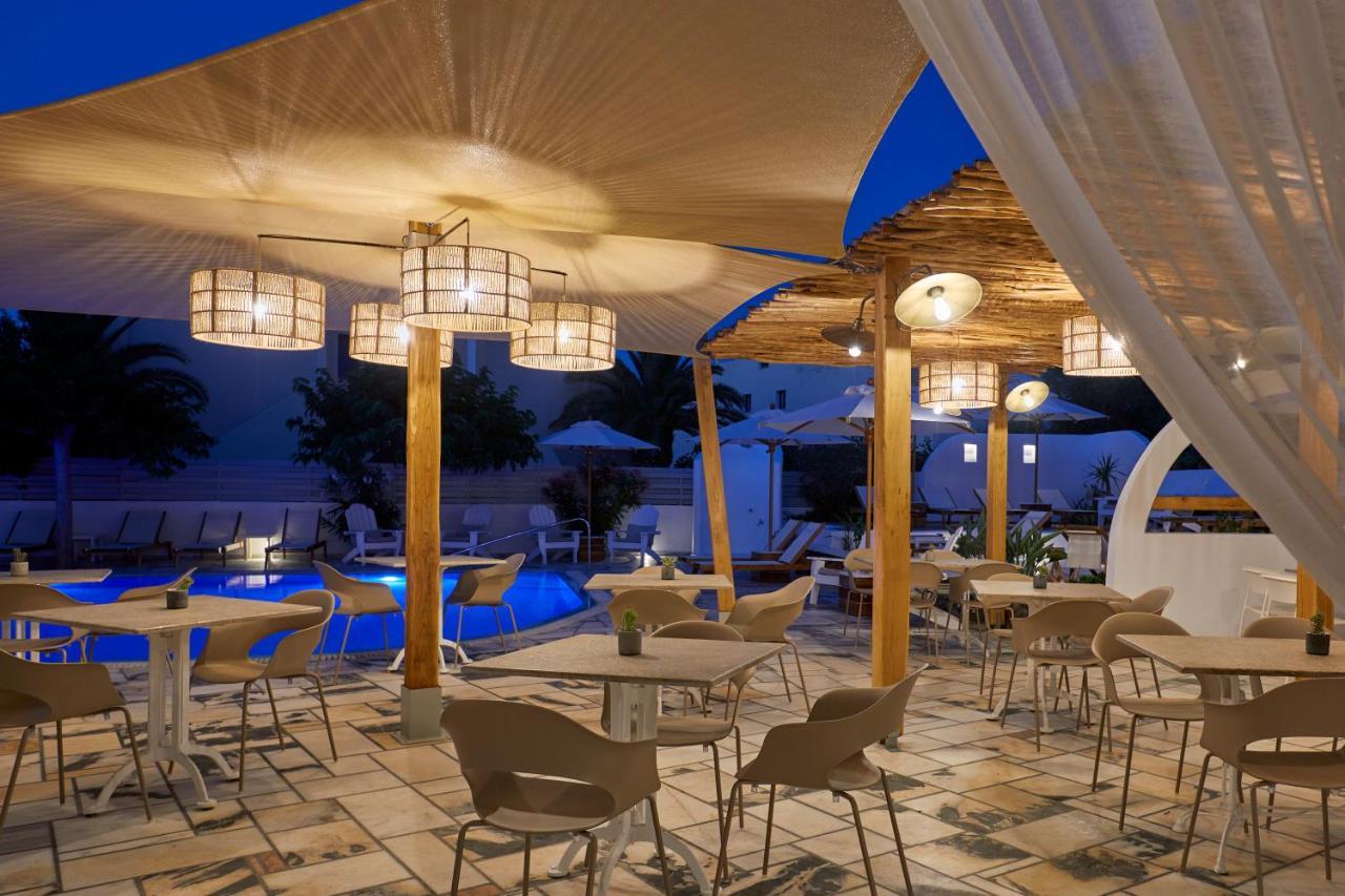 Hermes Hotel Kamári エクステリア 写真